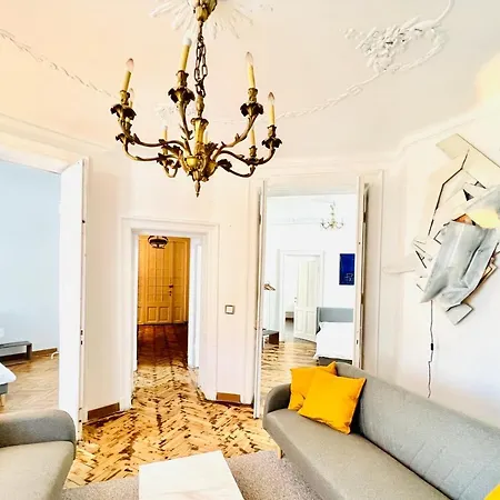 Sada Art Gallery Apartment Bucharest